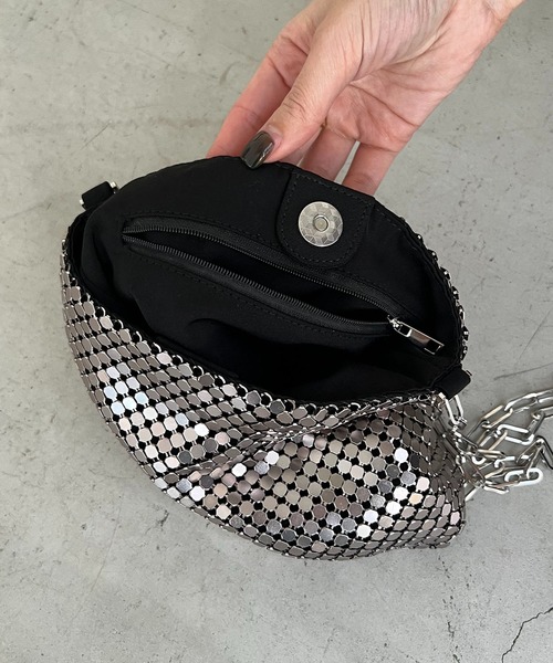 CAPRICIEUX LE'MAGE（カプリシューレマージュ）の「メタル2WAYバッグ（ショルダーバッグ・レディース・シルバー・FREE）」の4枚目の写真