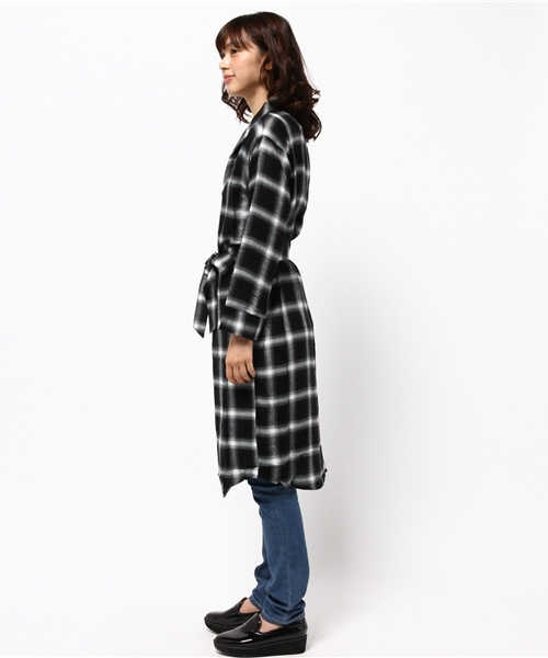 WEGO（ウィゴー）の「WEGO/オンブレチェックガウンコート（チェスターコート・レディース・レッド系その他/ブラック系その他・FREE）」の13枚目の写真