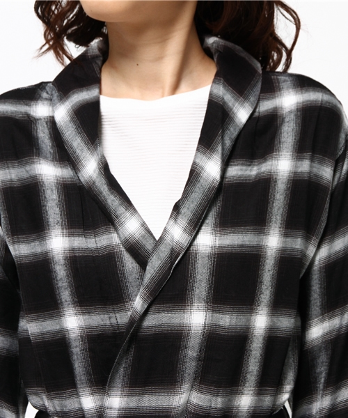 WEGO（ウィゴー）の「WEGO/オンブレチェックガウンコート（チェスターコート・レディース・レッド系その他/ブラック系その他・FREE）」の15枚目の写真