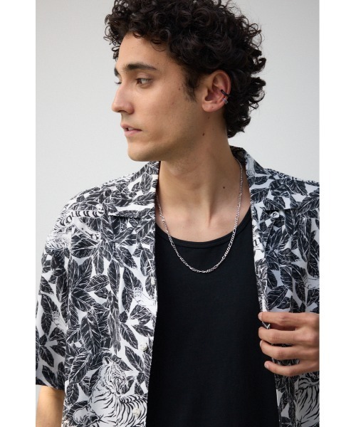 AZUL by moussy（アズールバイマウジー）の「フィガロチェーンスリムネックレス（ネックレス・メンズ・ブラック/シルバー・FREE）」の8枚目の写真