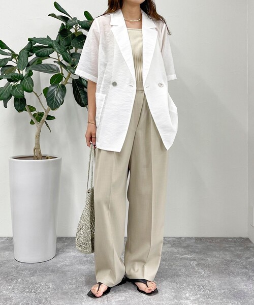 fredy emue(フレディエミュ)の「シアー半袖ダブルジャケット(ダウンジャケット/コート・レディース・ブラック/オフホワイト・38)」の7枚目の写真