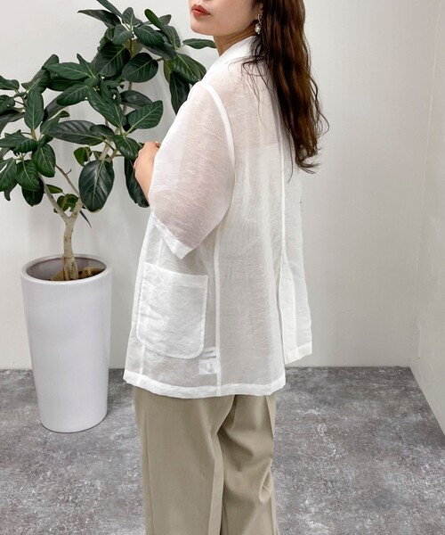 fredy emue(フレディエミュ)の「シアー半袖ダブルジャケット(ダウンジャケット/コート・レディース・ブラック/オフホワイト・38)」の12枚目の写真