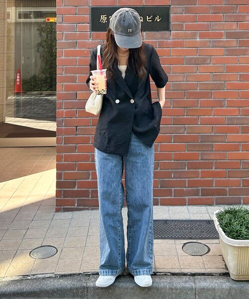 fredy emue(フレディエミュ)の「シアー半袖ダブルジャケット(ダウンジャケット/コート・レディース・ブラック/オフホワイト・38)」の15枚目の写真