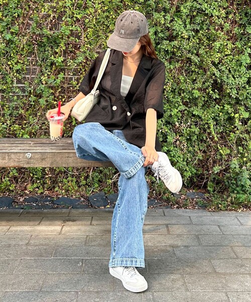 fredy emue(フレディエミュ)の「シアー半袖ダブルジャケット(ダウンジャケット/コート・レディース・ブラック/オフホワイト・38)」の19枚目の写真