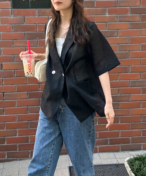 fredy emue(フレディエミュ)の「シアー半袖ダブルジャケット(ダウンジャケット/コート・レディース・ブラック/オフホワイト・38)」の21枚目の写真