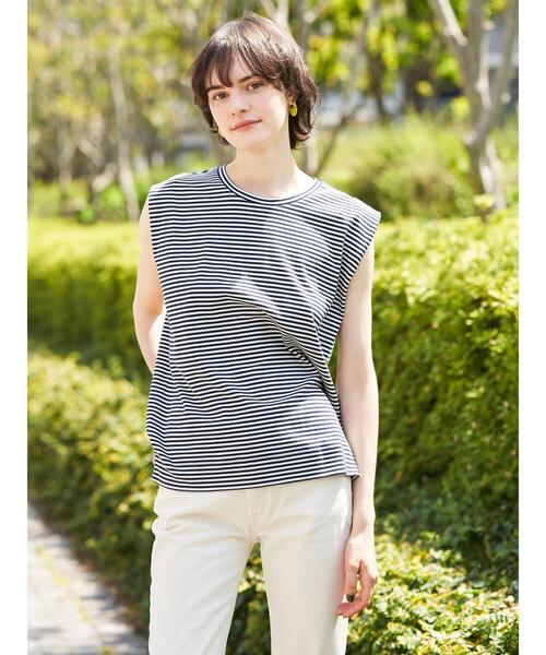 AMERICAN HOLIC（アメリカンホリック）の「ショルダータックノースリーブプルオーバー（Tシャツ/カットソー・レディース・グレイッシュベージュ/ブラック/ブルー系その他2/ライトグリーン/ブラック系その他4/オフホワイト・M/L）」の10枚目の写真