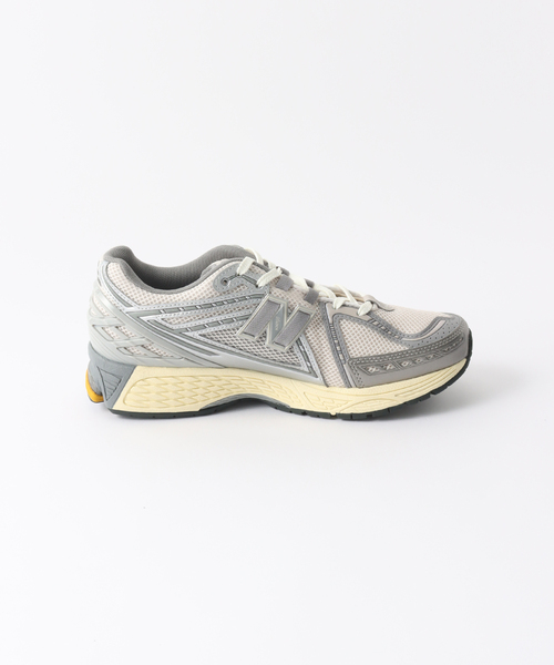 NEW BALANCE(ニューバランス)の「NEW BALANCE (ニューバランス) M1906RRD(スニーカー・メンズ・ライトグレー・28.5cm/28cm/27.5cm/27cm/26.5cm/26cm/25.5cm)」の4枚目の写真