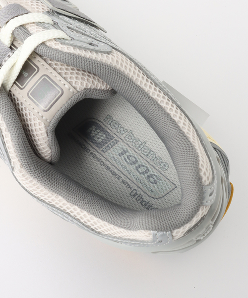 NEW BALANCE(ニューバランス)の「NEW BALANCE (ニューバランス) M1906RRD(スニーカー・メンズ・ライトグレー・28.5cm/28cm/27.5cm/27cm/26.5cm/26cm/25.5cm)」の15枚目の写真