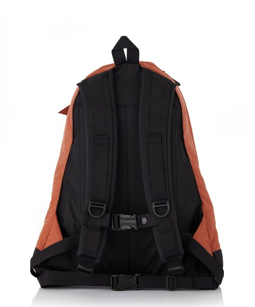 GREGORY(グレゴリー)の「デイパック DAY PACK ブラウンキルティッド(バックパック/リュック・メンズ・ブラウン・ONE SIZE)」の5枚目の写真