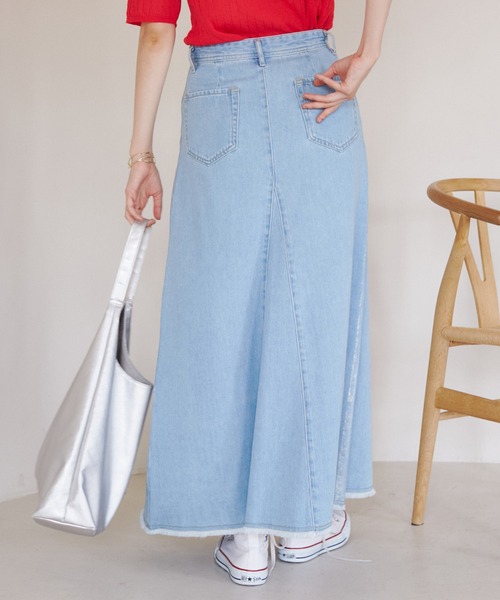 ROPE' PICNIC（ロペピクニック）の「【3サイズ展開】セミフレアロング箔プリントデニムスカート（デニムスカート・レディース・サックスブルー/ネイビー・36/38/40）」の19枚目の写真