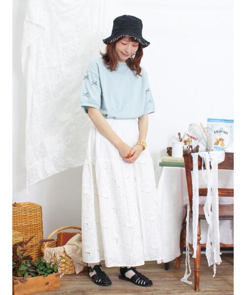 Samansa Mos2（サマンサ モスモス）の「カットワーク刺繍切替スカート