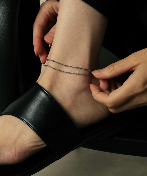 ORLEAN（オルレアン）の「金属アレルギー対応 ダブルラインアンクレット サージカルステンレス（アンクレット・レディース・シルバー/ゴールド・フリー）」の5枚目の写真