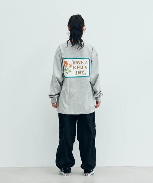 KELTY(ケルティ)の「ヴィンテージ ワッペンデザイン L/S ティーシャツ(Tシャツ/カットソー・レディース・レッド/ブラック/アイボリー・M/L)」の7枚目の写真