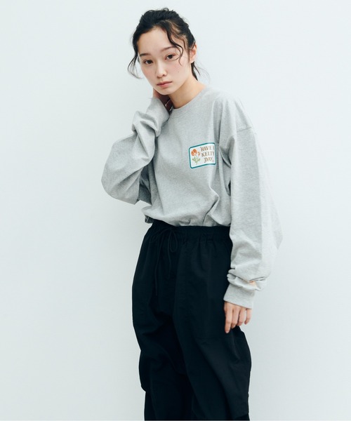 KELTY(ケルティ)の「ヴィンテージ ワッペンデザイン L/S ティーシャツ(Tシャツ/カットソー・レディース・レッド/ブラック/アイボリー・M/L)」の5枚目の写真