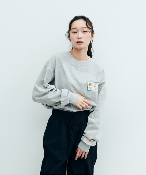 KELTY(ケルティ)の「ヴィンテージ ワッペンデザイン L/S ティーシャツ(Tシャツ/カットソー・レディース・レッド/ブラック/アイボリー・M/L)」の6枚目の写真