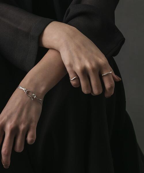 SMELLY（スメリー）の「SMELLY so’　square thin ring（リング・レディース・シルバー・11）」の7枚目の写真