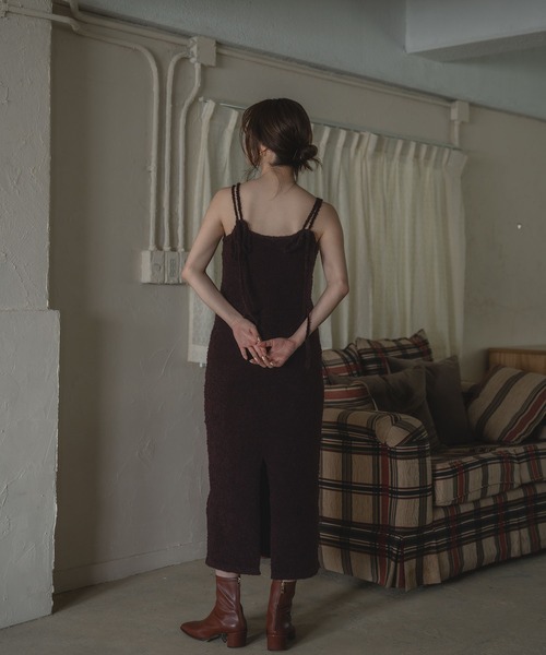 mideal(マイディール)の「iline knit camisole onepiece / アイラインニットキャミワンピース(ワンピース・レディース・ブラック/ブラウン系・FREE)」の4枚目の写真