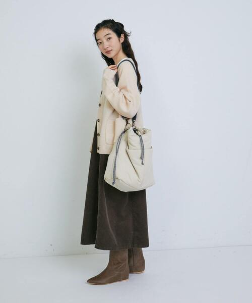 conges payes ADIEU TRISTESSE（コンジェ ペイエ アデュートリステス）の「中綿ボリュームショルダーバッグ（ショルダーバッグ・レディース・ライトベージュ/ライトブルー・FREE）」の13枚目の写真