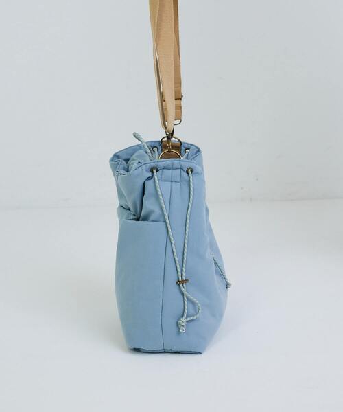 conges payes ADIEU TRISTESSE（コンジェ ペイエ アデュートリステス）の「中綿ボリュームショルダーバッグ（ショルダーバッグ・レディース・ライトベージュ/ライトブルー・FREE）」の6枚目の写真