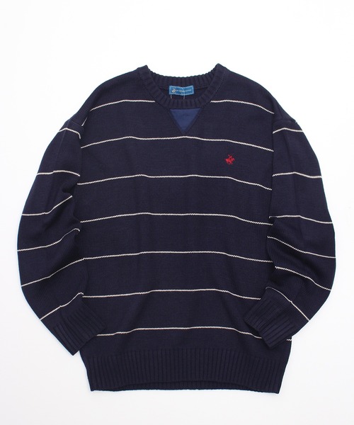 BEVERLY HILLS POLO CLUB(ビバリーヒルズポロクラブ)の「【BEVERLY HILLS POLO CLUB/ビバリーヒルズポロクラブ】ガゼット付きワンポイント刺繍クルーニット(ニット/セーター・メンズ・ネイビー/モカ/ワインレッド/ブラック系1/アイボリー/ブラック系2・M/LL/L)」の1枚目の写真