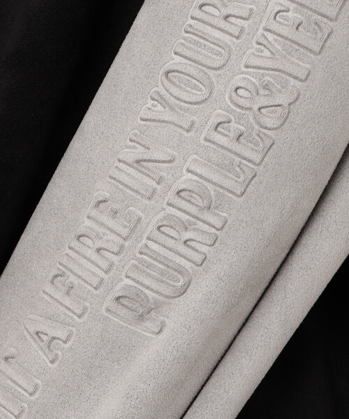 メッセージエンボスプルパーカ（パーカー）｜Purple&Yellow（パープルアンドイエロー）