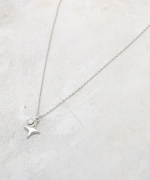 grove（グローブ）の「◆スターモチーフショートネックレス（ネックレス・レディース・シルバー系/ゴールド/シルバー・00）」の4枚目の写真