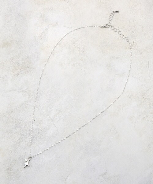 grove（グローブ）の「◆スターモチーフショートネックレス（ネックレス・レディース・シルバー系/ゴールド/シルバー・00）」の5枚目の写真