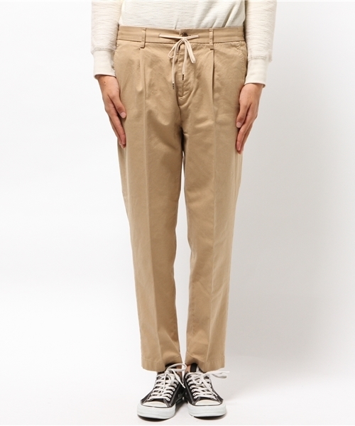 URBAN RESEARCH（アーバンリサーチ）の「UR 製品染めタックパンツ（その他パンツ・メンズ・カーキ/ベージュ/ネイビー・LARGE/MEDIUM）」の6枚目の写真