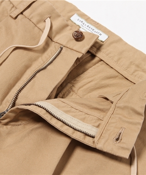 URBAN RESEARCH（アーバンリサーチ）の「UR 製品染めタックパンツ（その他パンツ・メンズ・カーキ/ベージュ/ネイビー・LARGE/MEDIUM）」の15枚目の写真