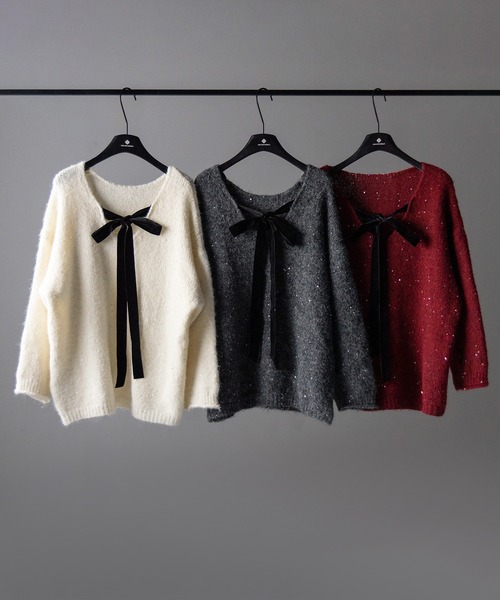 me+em select（ミームセレクト）の「【 ２WAY 】ベロアリボンスパングルオーバーニット ／   velor ribbon spangle over knit（ニット/セーター・レディース・アイボリー/グレー/レッド・FREE）」の4枚目の写真