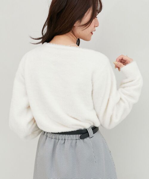 MAJESTIC LEGON(マジェスティックレゴン)の「ふわふわtwinsニット(ニット/セーター・レディース・ホワイト系その他2/グレー系その他/ピンク系その他2・MEDIUM)」の16枚目の写真