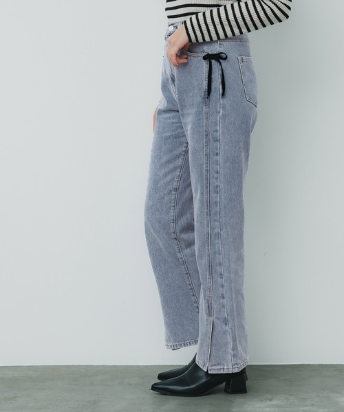 coca（coca）（コカ）の「【WEB限定セール】ベロアリボン付き スリットデニムパンツ（デニムパンツ・レディース・ブルー・S/M/L）」の5枚目の写真