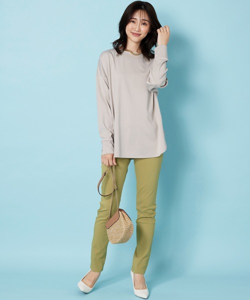 BELLUNA PLUS(ベルーナ)の「もちっとなめらか!サマ見えプルオーバー(Tシャツ/カットソー・レディース・アイボリー系/チャコール/イエロー/ラベンダー/セージグリーン・LARGE/MEDIUM/X-LARGE)」の9枚目の写真