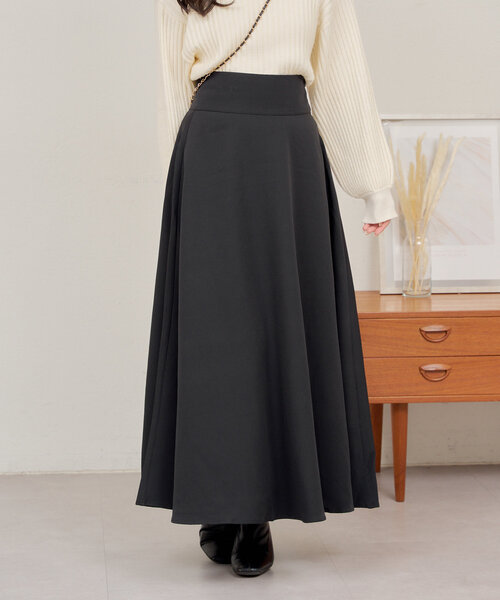 continuer de NICE CLAUP(コンティニューデナイスクラップ)の「【-3㎏見え!】ハイウエストフレアスカート(スカート・レディース・ブラック/グレイッシュベージュ/チャコールグレー・FREE)」の12枚目の写真