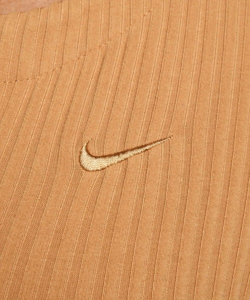 NIKE(ナイキ)の「《セットアップ対応商品》ナイキ スポーツウェア チル リブ ウィメンズ スリム フルジップ カーディガン / Nike Sportswear Chill Rib Women's Slim Full-Zip Cardigan FN3683-224 Flax(カーディガン/ボレロ・レディース・ウィート・M/L/2XL/XL/XS/S)」の6枚目の写真