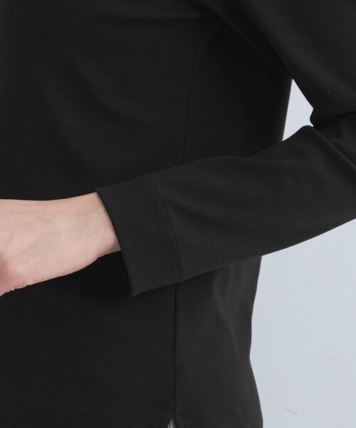 green label relaxing（グリーンレーベルリラクシング）の「ベーシック フライス Vネック プルオーバー カットソー（Tシャツ/カットソー・レディース・オフホワイト/ブラック・FREE）」の11枚目の写真