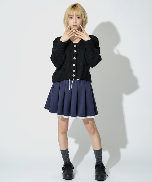 ALLuRing ChaRm(アリュリングチャーム)の「AR heart logo short cardigan / ARハートロゴショート丈カーディガン(カーディガン/ボレロ・レディース・ホワイト/ブラック・FREE)」の13枚目の写真