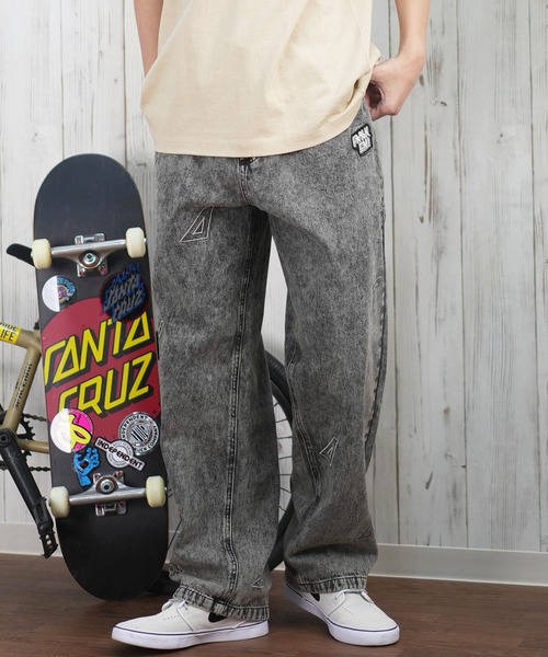 SANTA CRUZ（サンタクルーズ）の「【ムラサキスポーツ限定】SANTACRUZ/サンタクルーズ ロンパン デニム セミワイド 刺繍 502251502（その他パンツ・メンズ・ブラック系その他/ブラック・M/L）」の2枚目の写真