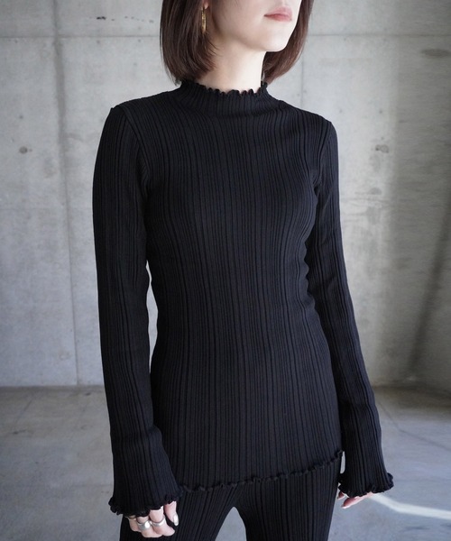 gina tricot(ジーナトリコ)の「Knitted babylock top(ニット/セーター・レディース・ブラック・S/M)」の1枚目の写真