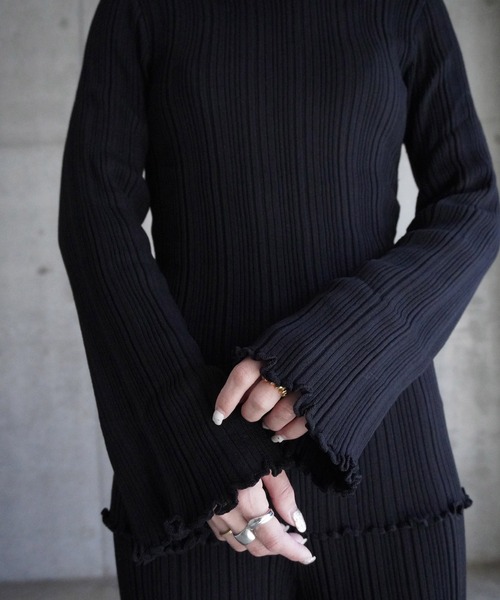 gina tricot(ジーナトリコ)の「Knitted babylock top(ニット/セーター・レディース・ブラック・S/M)」の7枚目の写真