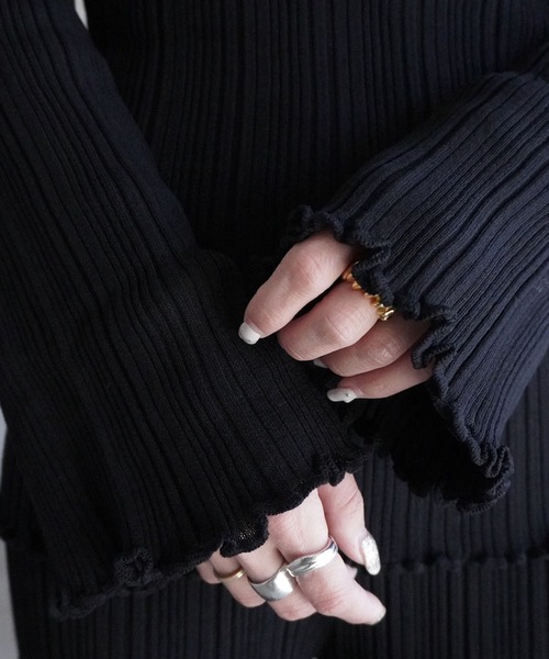 gina tricot(ジーナトリコ)の「Knitted babylock top(ニット/セーター・レディース・ブラック・S/M)」の8枚目の写真