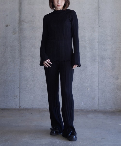gina tricot(ジーナトリコ)の「Knitted babylock top(ニット/セーター・レディース・ブラック・S/M)」の10枚目の写真