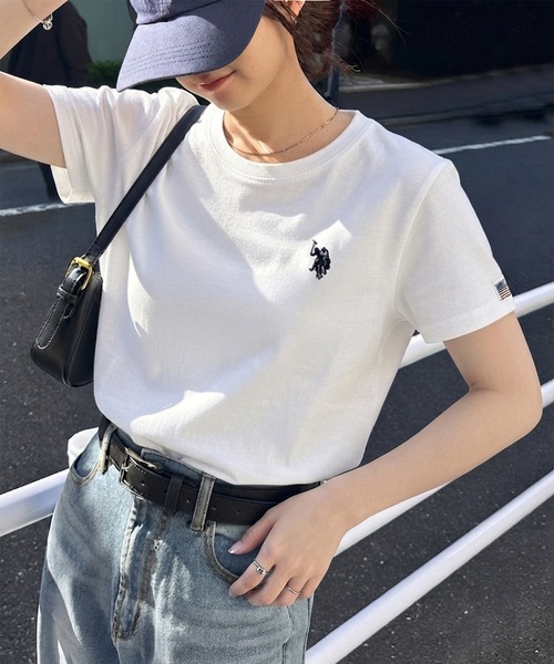 U.S. POLO ASSN.(ユーエスポロアッスン)の「【U.S.POLO ASSN.】 華奢見えコンパクトスムースTシャツ(Tシャツ/カットソー・レディース・サックスブルー/ホワイト/ピンク/ブラック×ホワイト/ネイビー・S/M/L/LL)」の1枚目の写真