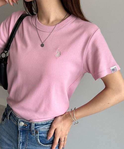 U.S. POLO ASSN.(ユーエスポロアッスン)の「【U.S.POLO ASSN.】 華奢見えコンパクトスムースTシャツ(Tシャツ/カットソー・レディース・サックスブルー/ホワイト/ピンク/ブラック×ホワイト/ネイビー・S/M/L/LL)」の5枚目の写真