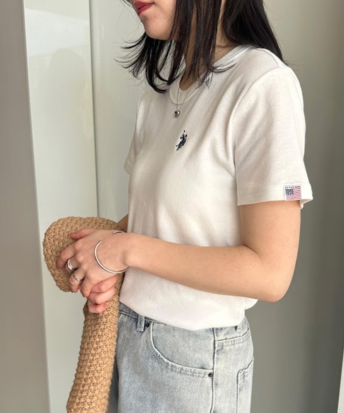 U.S. POLO ASSN.(ユーエスポロアッスン)の「【U.S.POLO ASSN.】 華奢見えコンパクトスムースTシャツ(Tシャツ/カットソー・レディース・サックスブルー/ホワイト/ピンク/ブラック×ホワイト/ネイビー・S/M/L/LL)」の7枚目の写真
