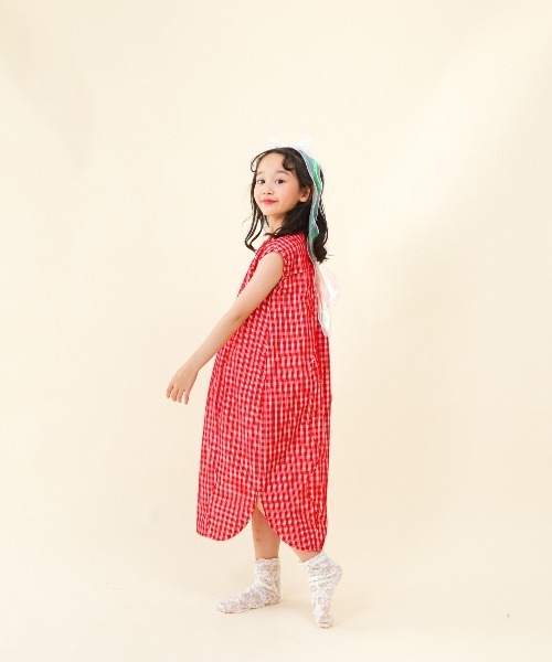 unica(ユニカ)の「カーデ付きチェック柄ウェーブラインワンピース(ワンピース・キッズ・レッド/ブラック・L/M/S/XL)」の13枚目の写真