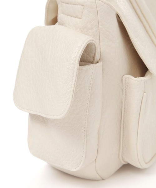 LAKOLE(ラコレ)の「ベルトポケットワンショルダーバッグ / 319924(ショルダーバッグ・レディース・オフホワイト/ブラウン/ブラック・FREE)」の7枚目の写真