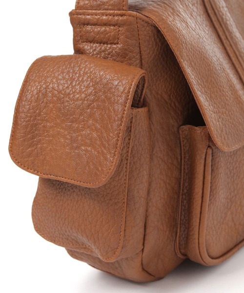 LAKOLE(ラコレ)の「ベルトポケットワンショルダーバッグ / 319924(ショルダーバッグ・レディース・オフホワイト/ブラウン/ブラック・FREE)」の5枚目の写真