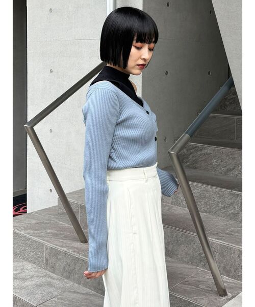 MURUA（ムルーア）の「レイヤードライクアシメニット（ニット/セーター・レディース・モカ/ブラック/ブルー・FREE）」の11枚目の写真