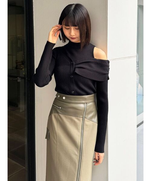 MURUA（ムルーア）の「レイヤードライクアシメニット（ニット/セーター・レディース・モカ/ブラック/ブルー・FREE）」の21枚目の写真